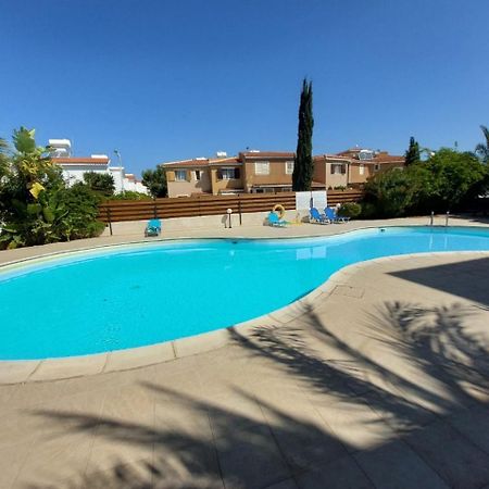 Joanne'S Cosy 1 Bdrm Apt Πάφος Εξωτερικό φωτογραφία